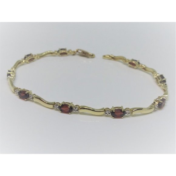 10k Yellow Gold Natural Garnet Link Bracelet - Picture 6 of 7